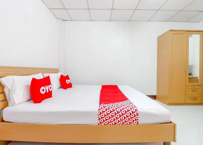 Oyo 525 Mrt Phetkasem 48 -1 Place Hotel Bangkok