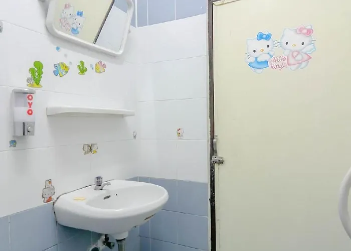 Oyo 525 Mrt Phetkasem 48 -1 Place Hotel 2*